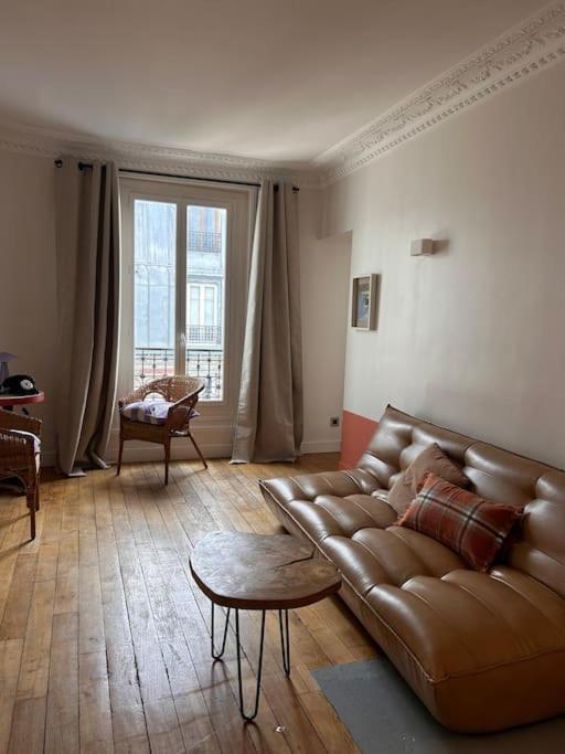 Un Fabuleux Decor Pour Un Chaleureux Appartement Paris Extérieur photo